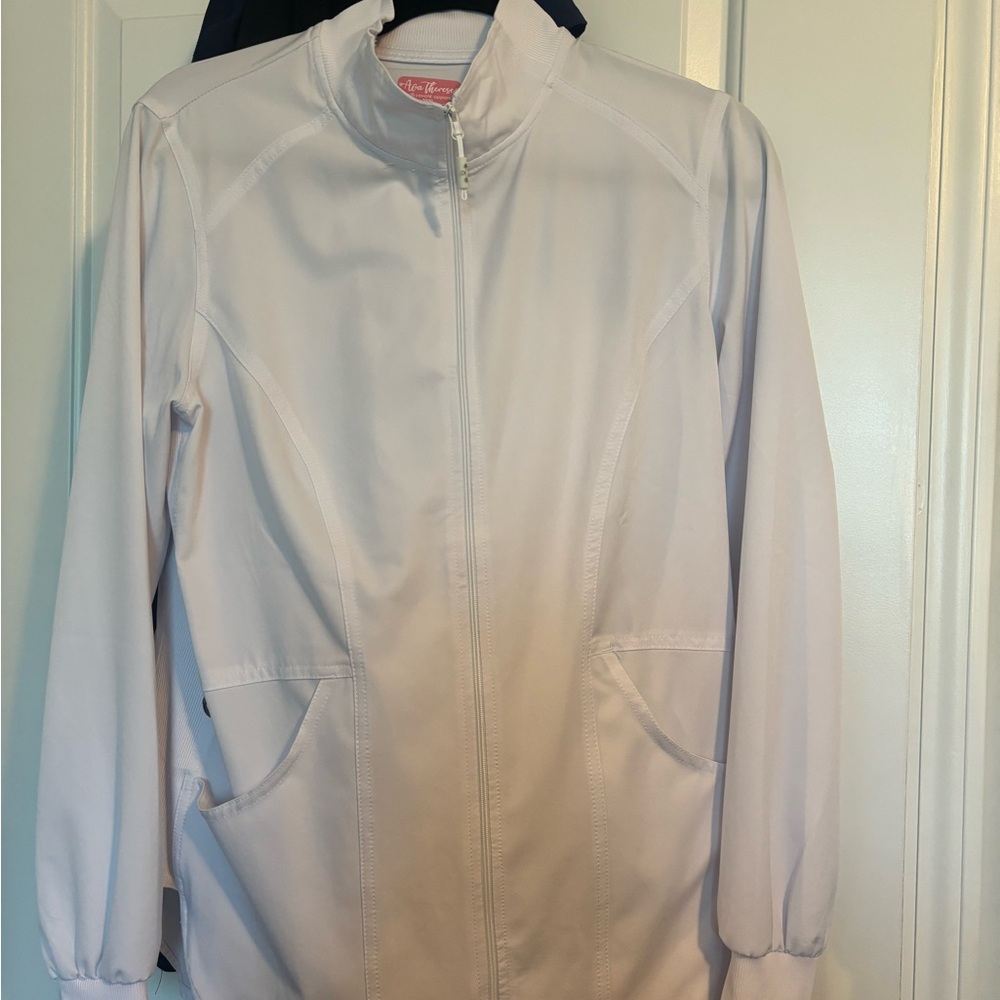 White scrub jacket with Full-Length Zipper